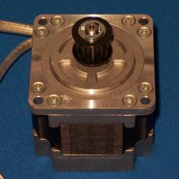 低價(jià)供應(yīng)Nanotec電機(jī)